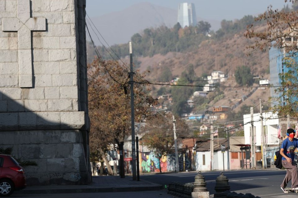 Chile reforça quarentena em meio a aumento de casos de covid-19