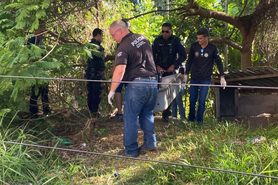  Adolescente é arrastado por facção para matagal e executado com vários tiros