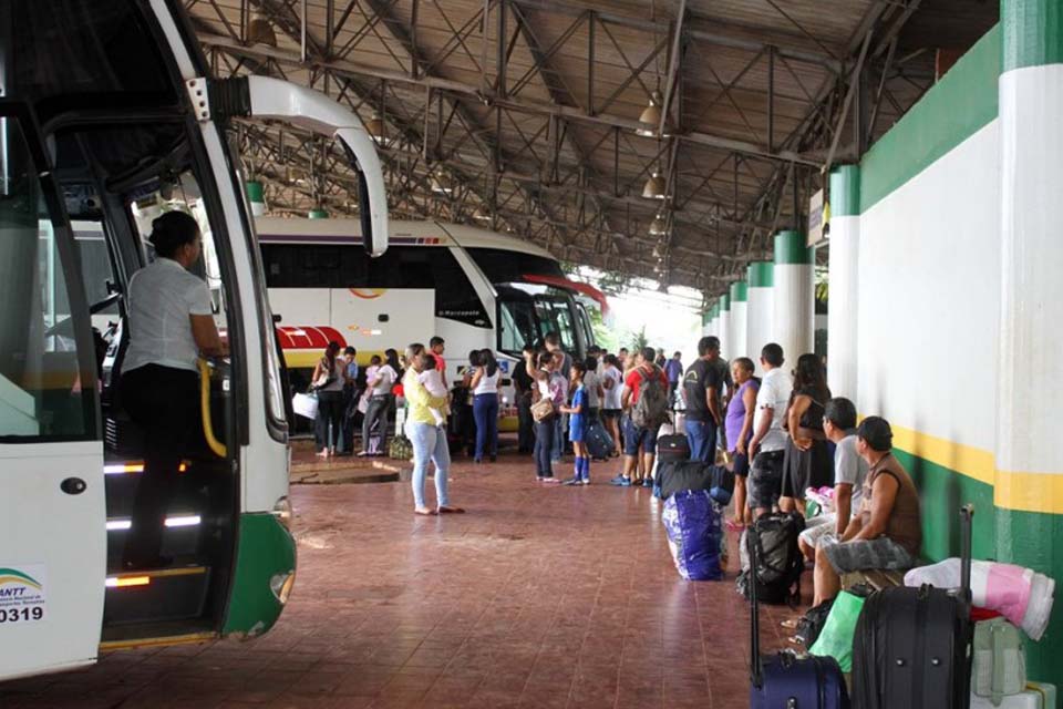 Governo de Rondônia sanciona lei que garante transporte gratuito aos agentes de segurança pública