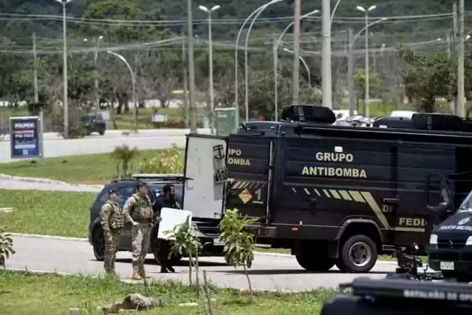 Polícia Federal busca financiadores de atentado a bomba no aeroporto de Brasília