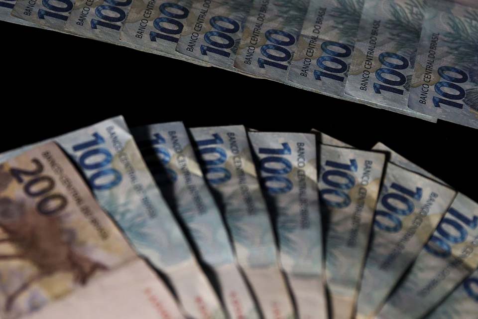 Tesouro pagou R$ 569 milhões de dívidas de cinco estados em março