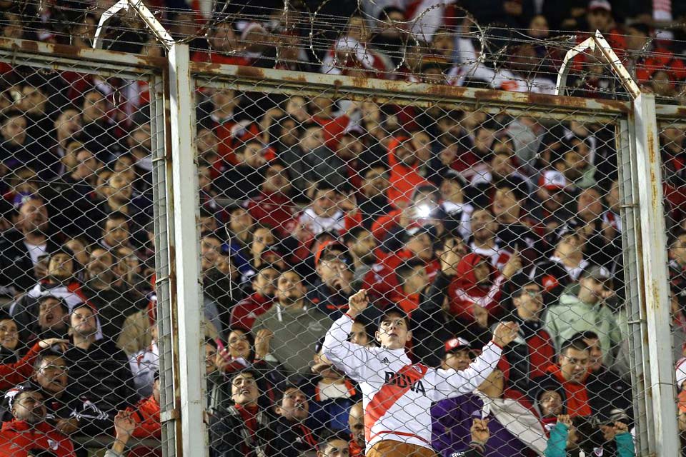 Covid-19: Associação de Futebol segura retorno do campeonato argentino