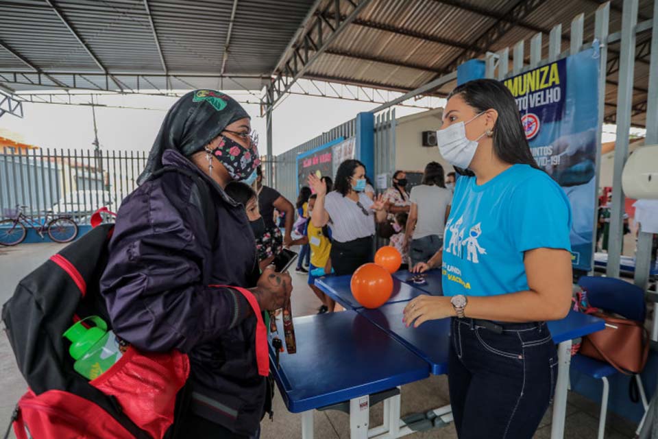 Prefeitura orienta pais sobre vacinação das crianças em Porto Velho