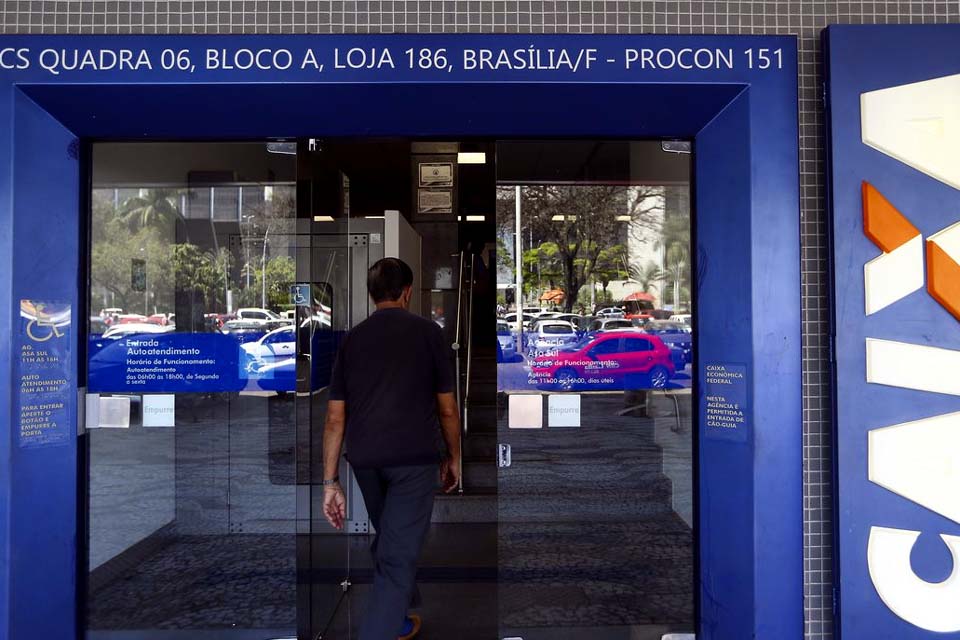 Autônomo pode baixar aplicativo a partir de hoje para renda de R$ 600