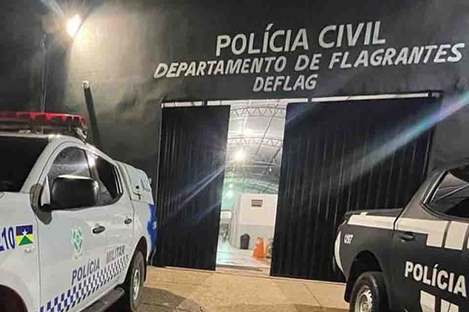 Policial penal deixa arma com amigo e os dois são presos