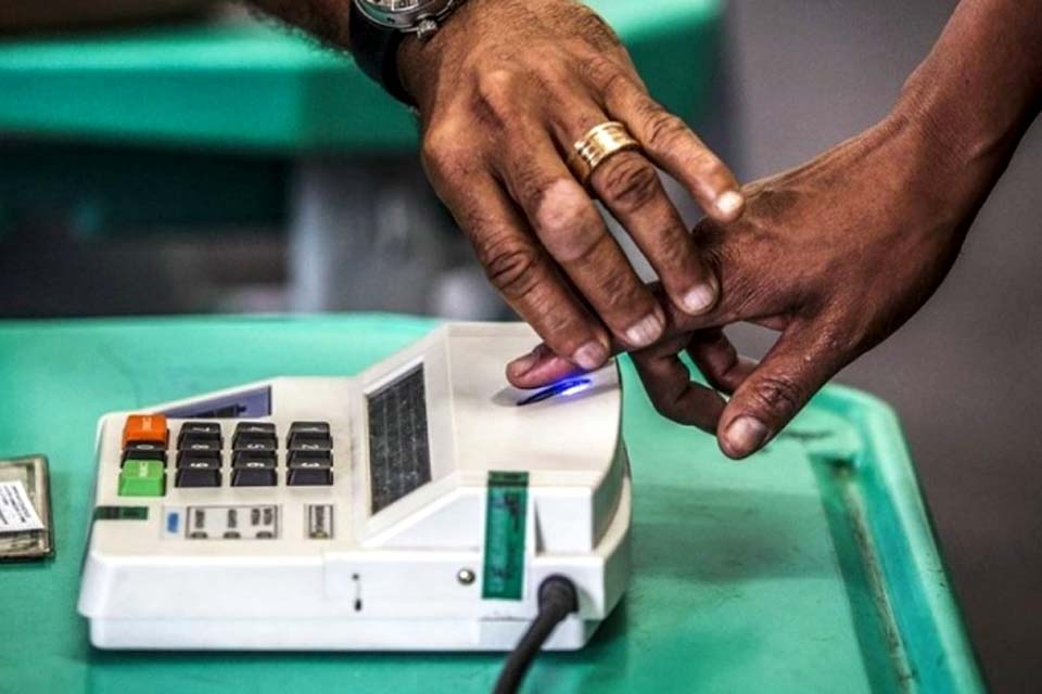 Negras são 28% dos brasileiros, mas têm baixa participação política