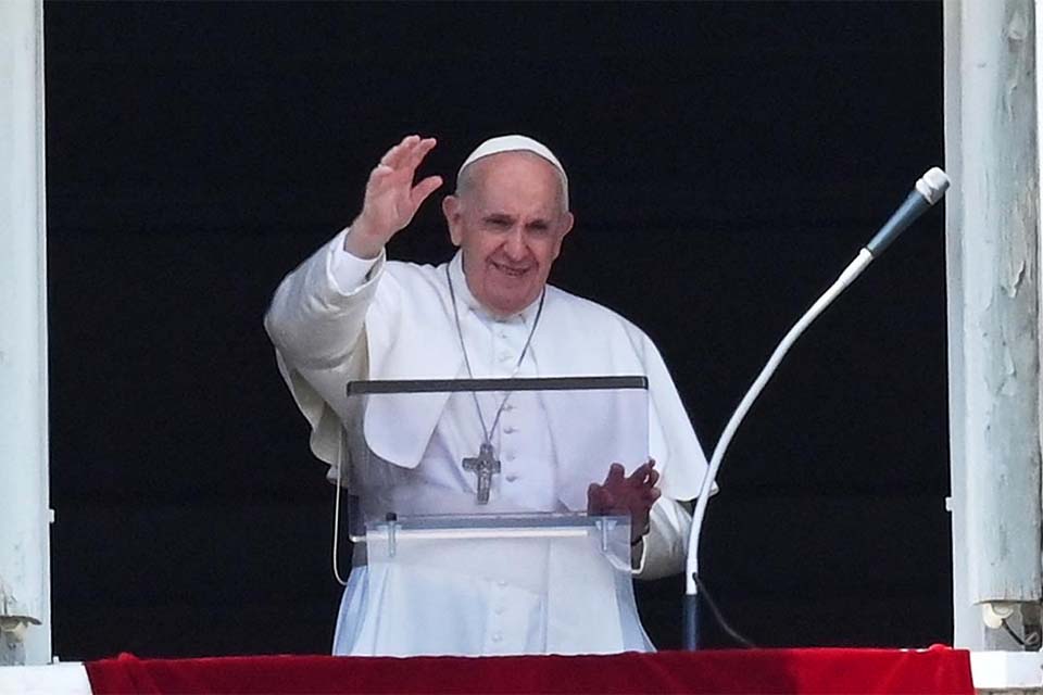 Ainda internado, papa celebrará Ângelus dominical do hospital