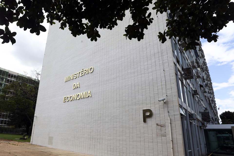 Ministério da Economia avalia desbloquear R$ 547,3 mi até o fim do ano