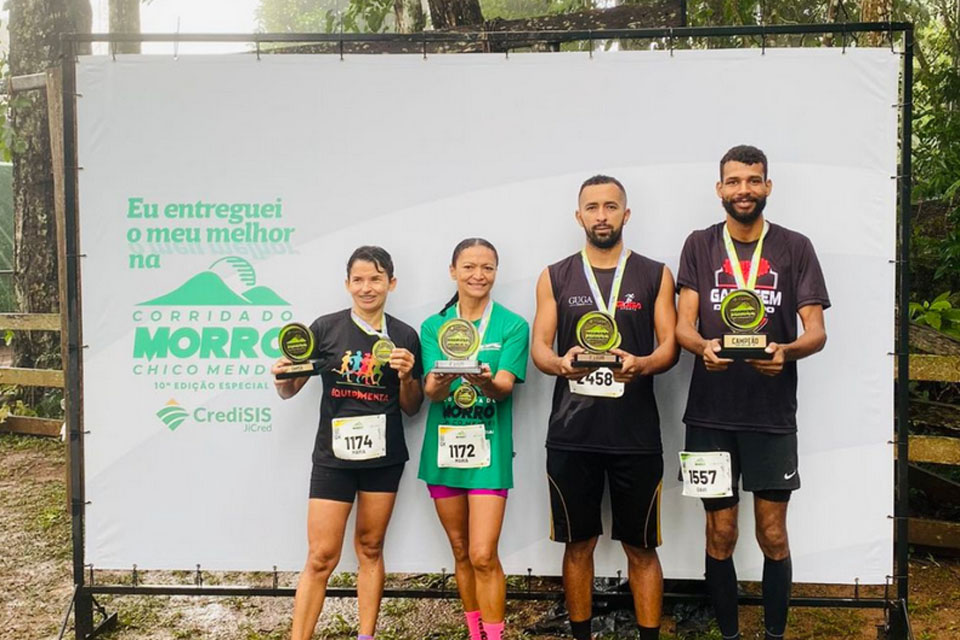 Prefeitura parabeniza atletas por conquistas na 10ª Corrida do Morro Chico Mendes