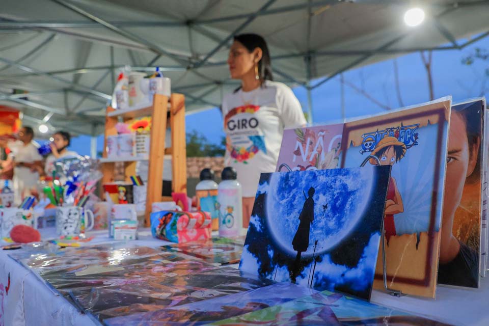 Feira de artesanato e gastronomia regional é aberta ao público de quinta a domingo