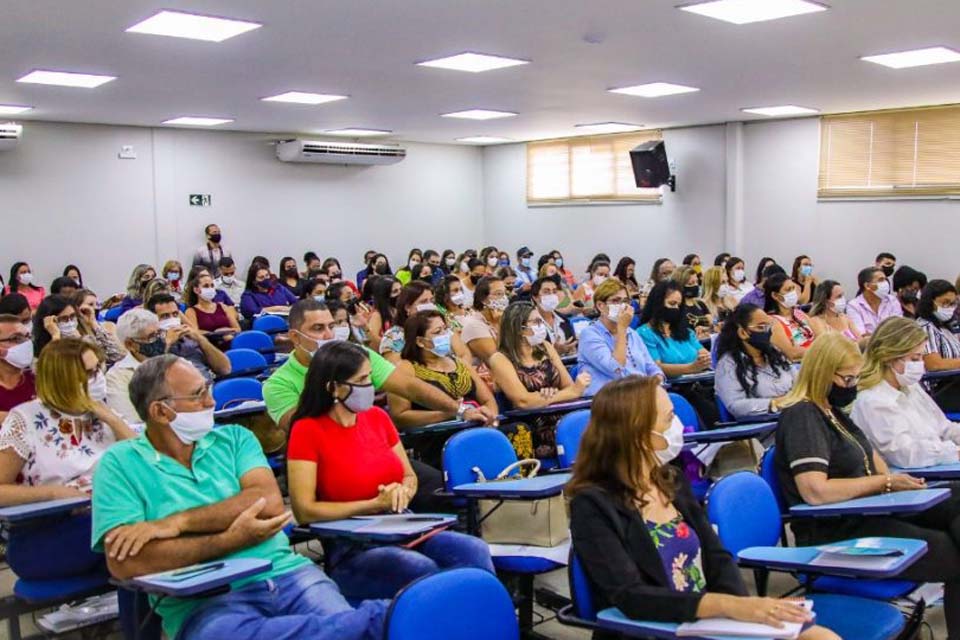 Município sedia 8ª Encontro Estadual da União dos Conselhos Municipais de Educação 