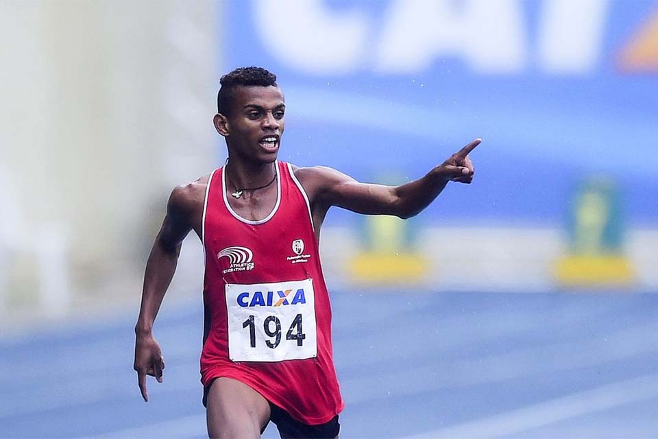 Brasileiros embarcam para Mundial de Meia Maratona, na Polônia