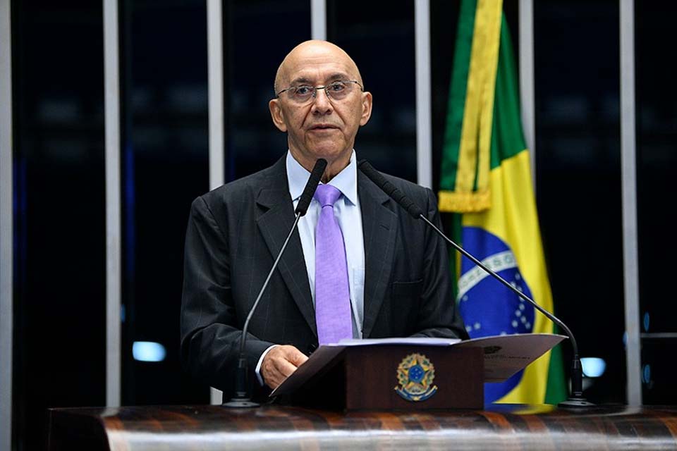  Processo de improbidade iniciado há quase quatro anos contra Confúcio Moura e ex-chefe de Gabinete terá audiência só em 2023