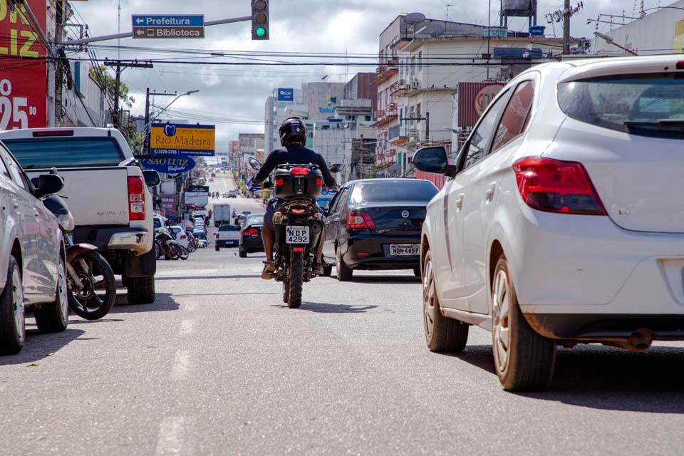 Prefeitura informa sobre interdição de via e desvio dos ônibus no centro de Porto Velho