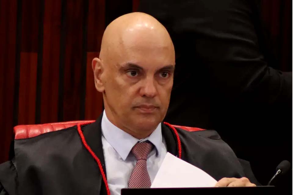 Ministro Alexandre de Moraes prorroga inquérito do STF sobre milícias digitais