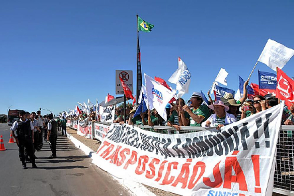  Presente de Grego – Servidores de Rondônia, do Amapá e de Roraima comemoram a aprovação da PEC 7 