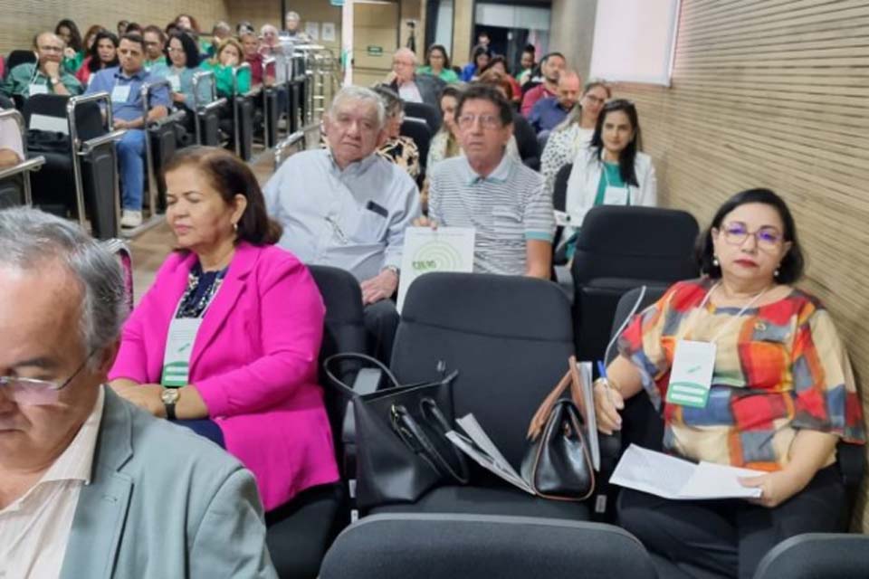 Vice-presidente do SINDESF-RO participa de Fórum Nacional dos Conselhos Estaduais de Educação