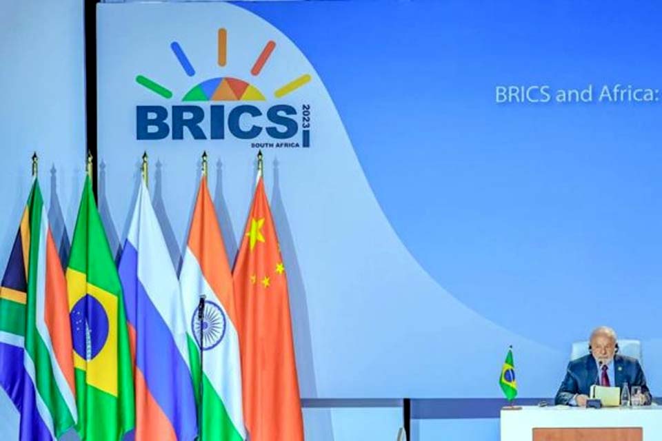 Rússia convidará parceiros do Brics+ para cúpula em Kazan que acontece no outono