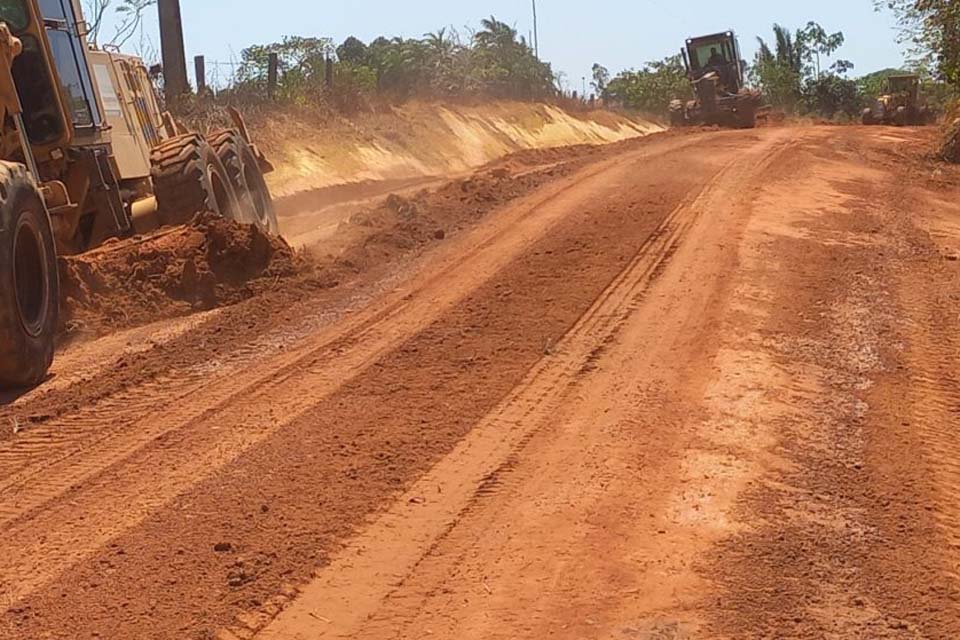 Prefeitura segue com patrolamento das estradas rurais; ação é concluída na Linha 612