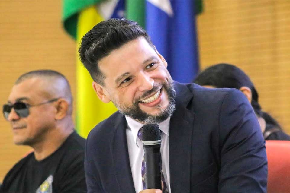 Delegado Camargo tem atendida indicação para recuperação da RO 140, entre Cacaulândia e Governador Jorge Teixeira