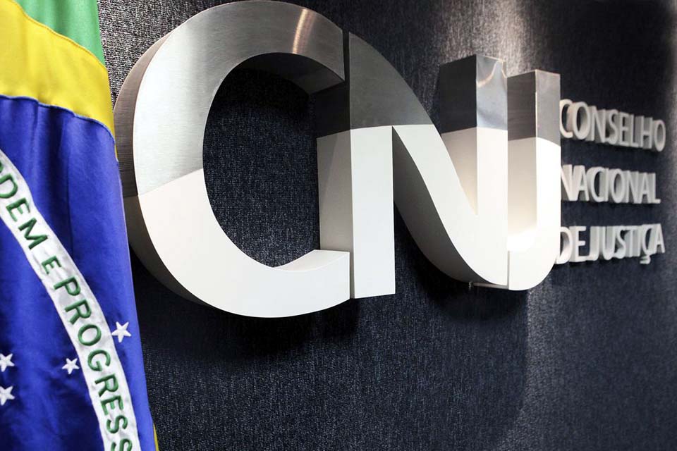 CNJ adia proposta para aumentar magistradas na segunda instância