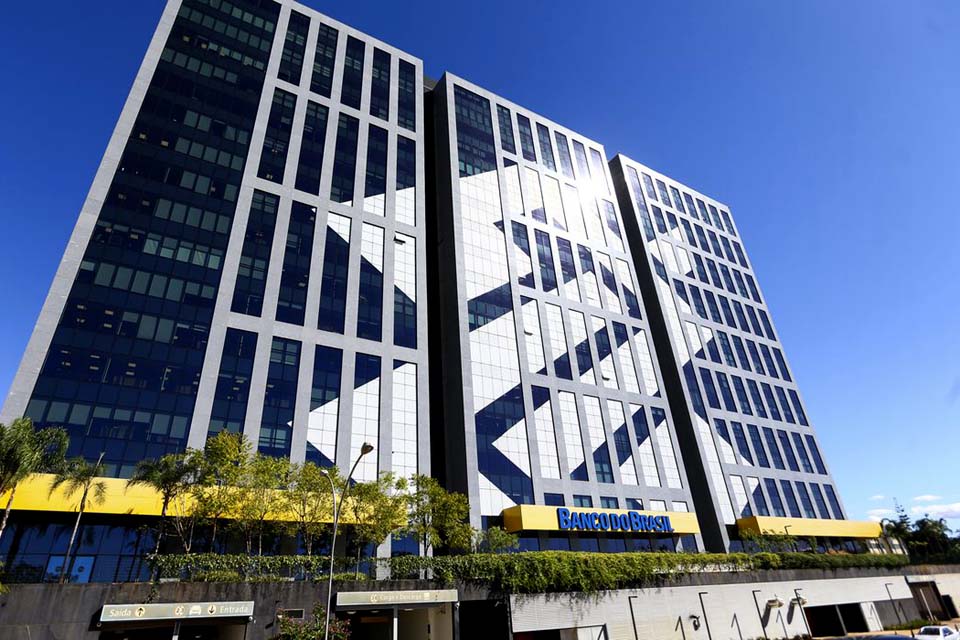 Banco do Brasil tem lucro recorde de R$ 14,4 bi no primeiro semestre