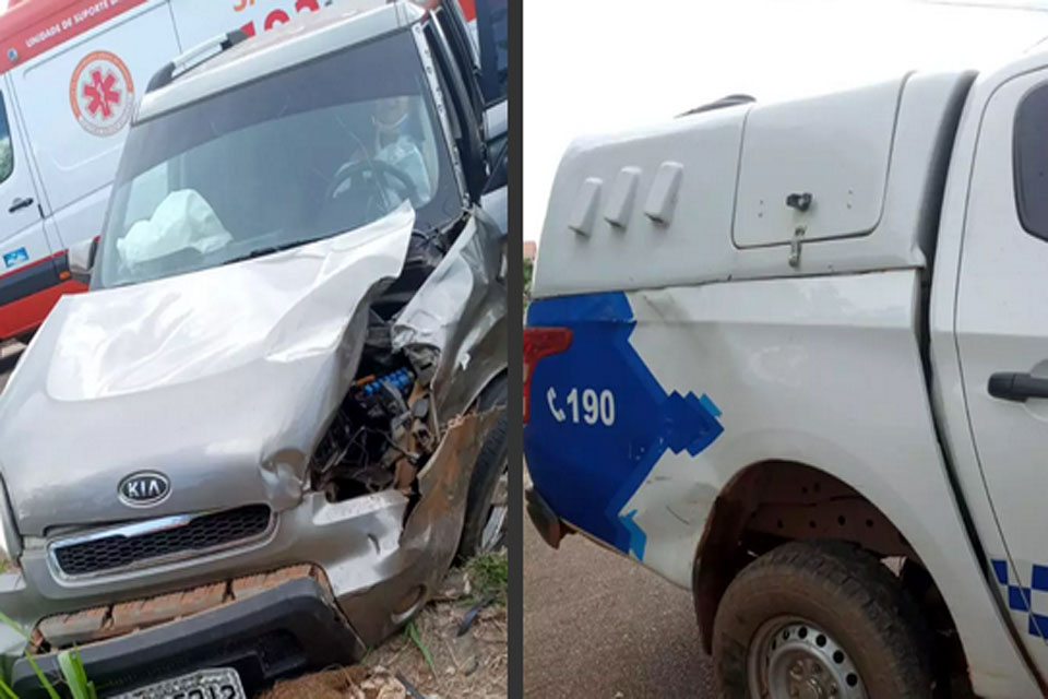 Carro invade preferencial e bate com viatura policial na zona sul