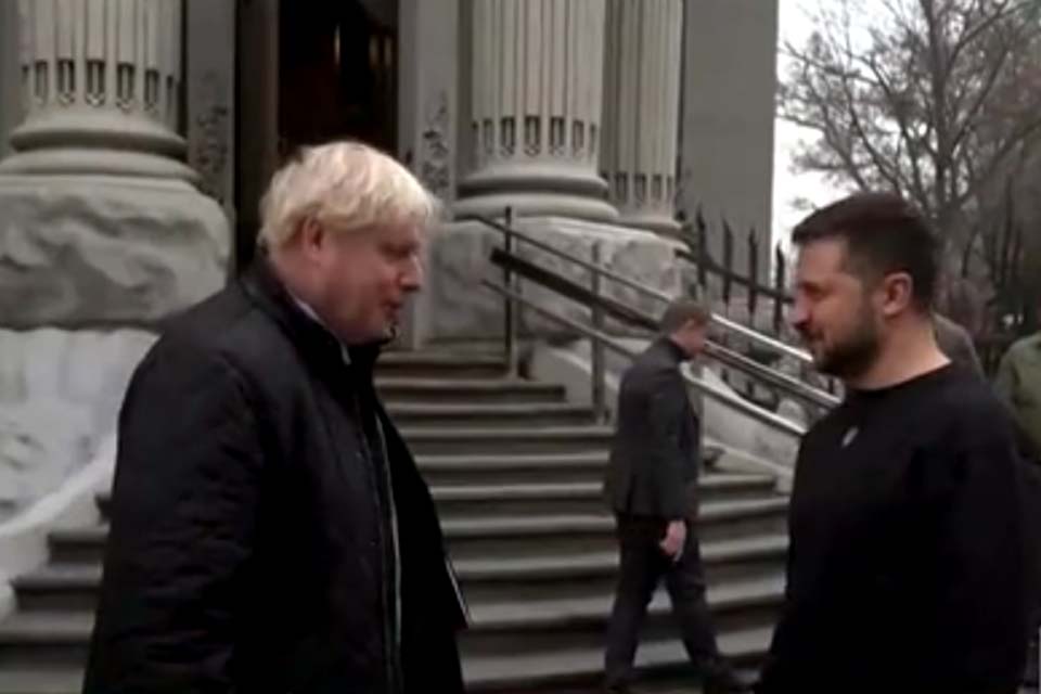 Ex-primeiro ministro britânico, Boris Johnson, pede 