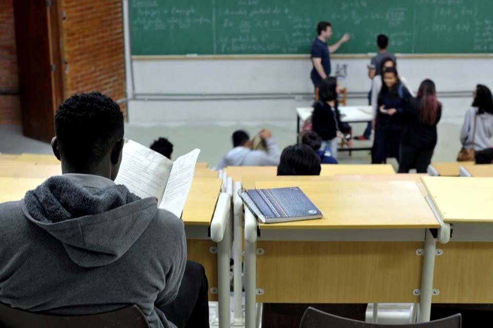 Ministério da Educação reconhece 27 cursos de graduação