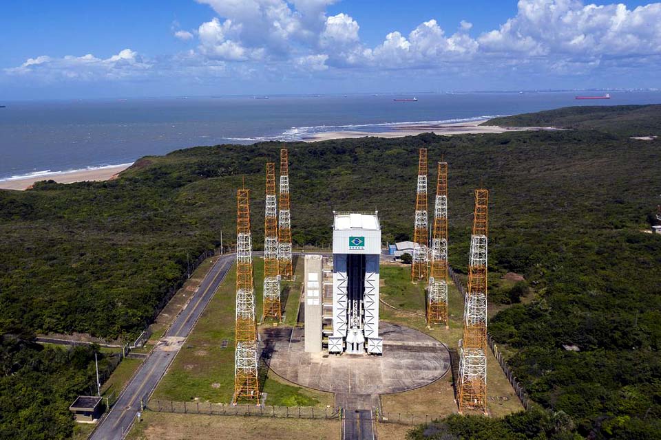 Base de Alcântara faz primeiro lançamento comercial