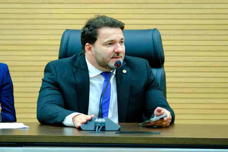 Deputado Alex Redano cobra recuperação e substituição de ponte na RO-205, em Cujubim