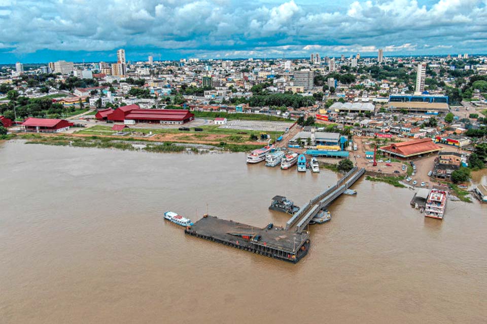  Prefeitura de Porto Velho monitora Rio Madeira e famílias ribeirinhas