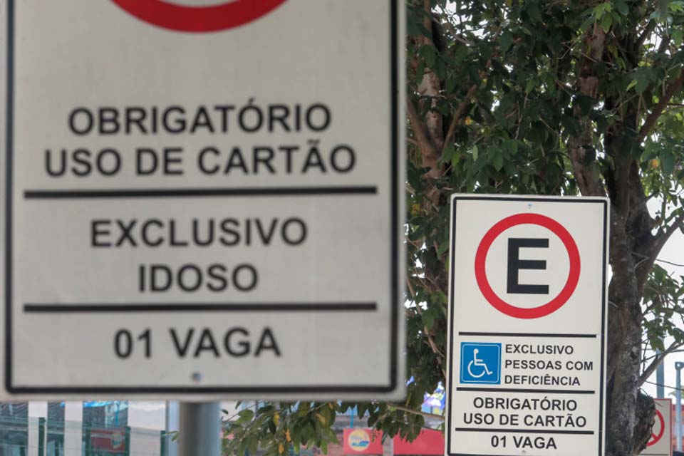 Credenciais de estacionamento preferencial podem ser solicitadas via internet em Porto Velho