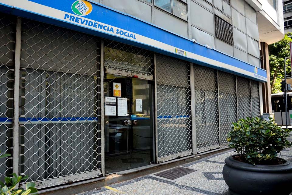 Cerca de 85 mil pessoas podem ter benefício do INSS suspenso