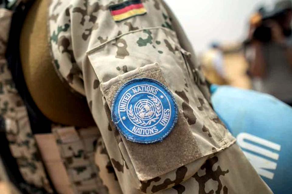 Alemanha suspende missão militar de manutenção da paz no Mali
