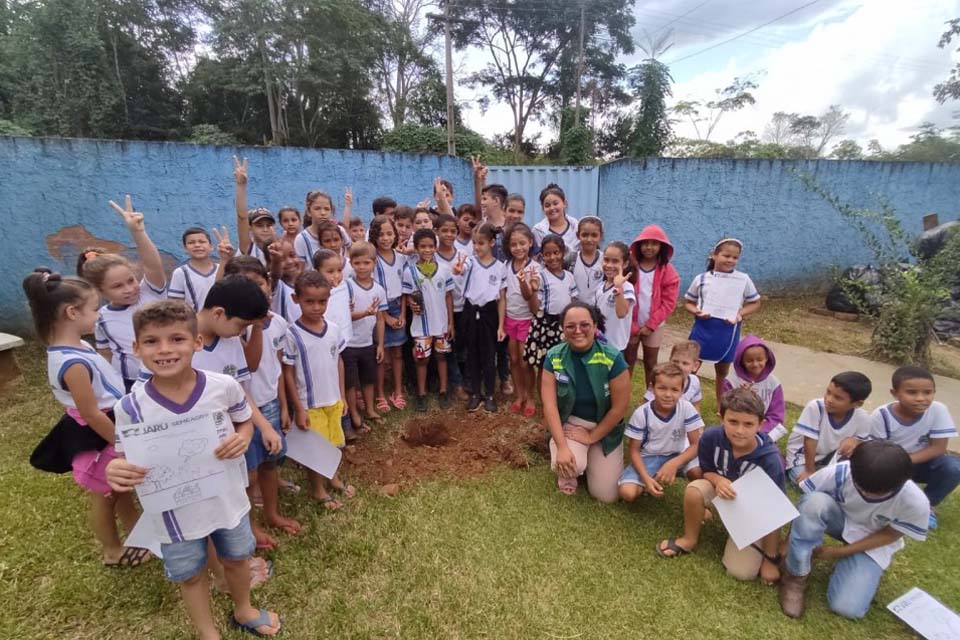 Semeagro realiza palestras sobre soluções para a poluição plástica durante a Semana de Meio Ambiente