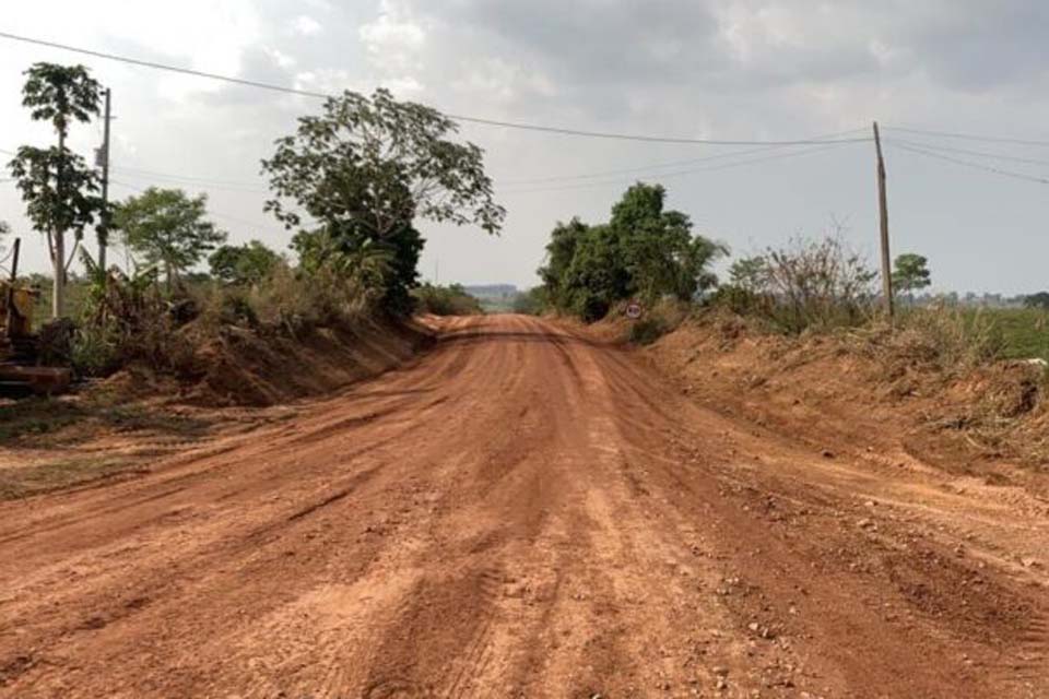 Rodovia-492 na região da Zona da Mata é recuperada para garantir o escoamento da produção agrícola