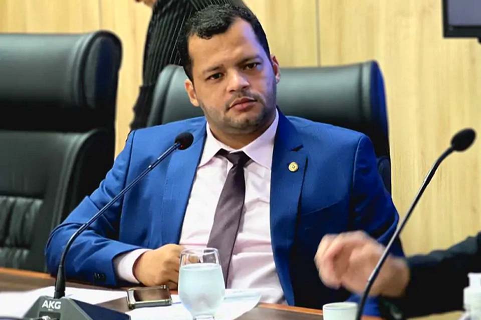 Deputado Edevaldo Neves propõe a inclusão da Libras na grade curricular de Rondônia