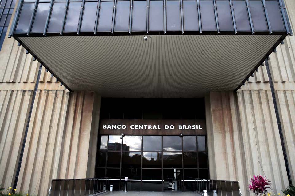 BC e Febraban lançam programa para projetos de educação financeira