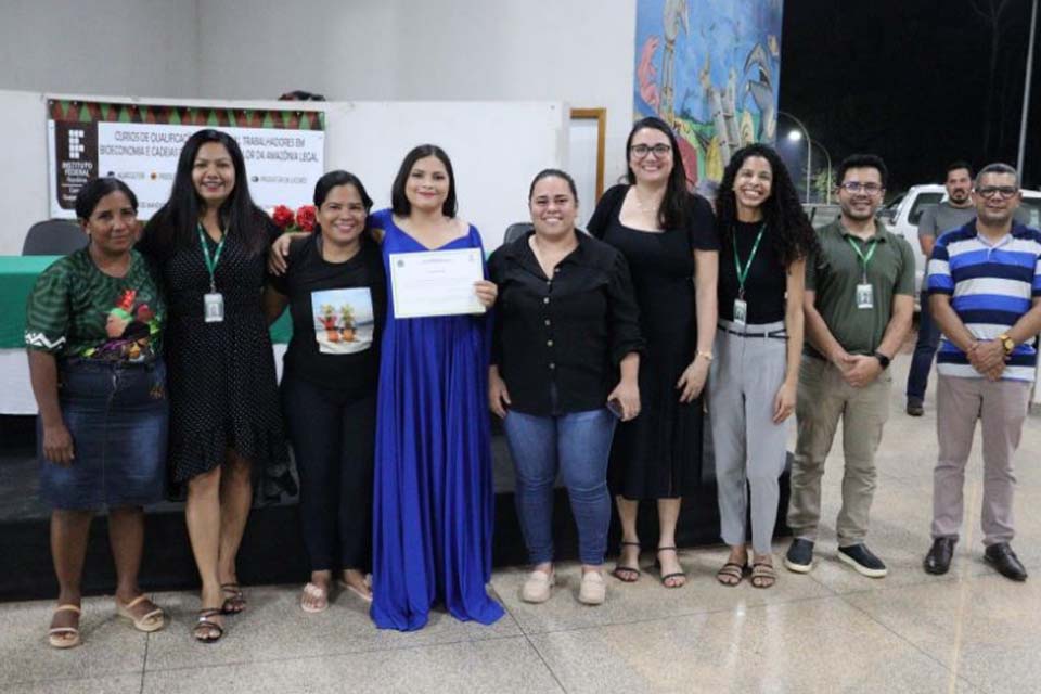 Campus Guajará-Mirim certifica participantes dos Cursos de Bioeconomia para a Amazônia legal