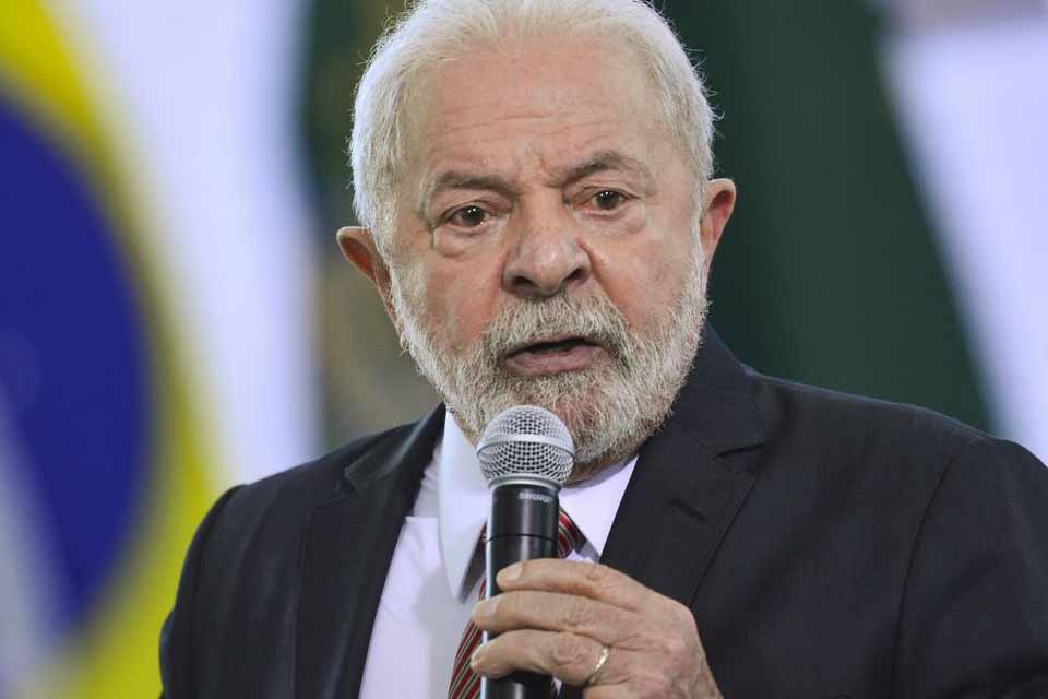 Lula decide não incluir Correios e outras estatais em programas de privatização