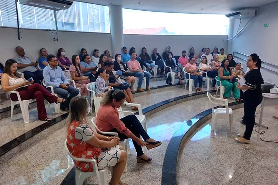 Semed se reúne com o Sebrae-RO para aplicação do programa Jovens Empreendedores