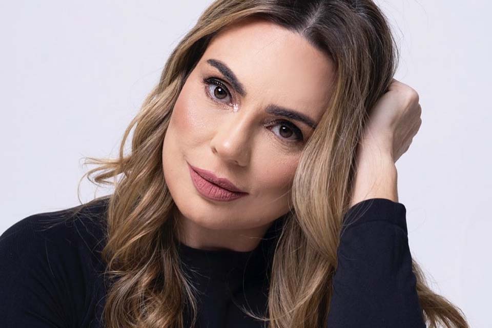 Rachel Sheherazade revela que perdeu metade de sua bens após separação