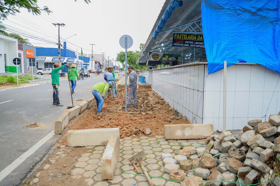 Semagri realiza adequações na calçada do Feirão do Produtor Rural