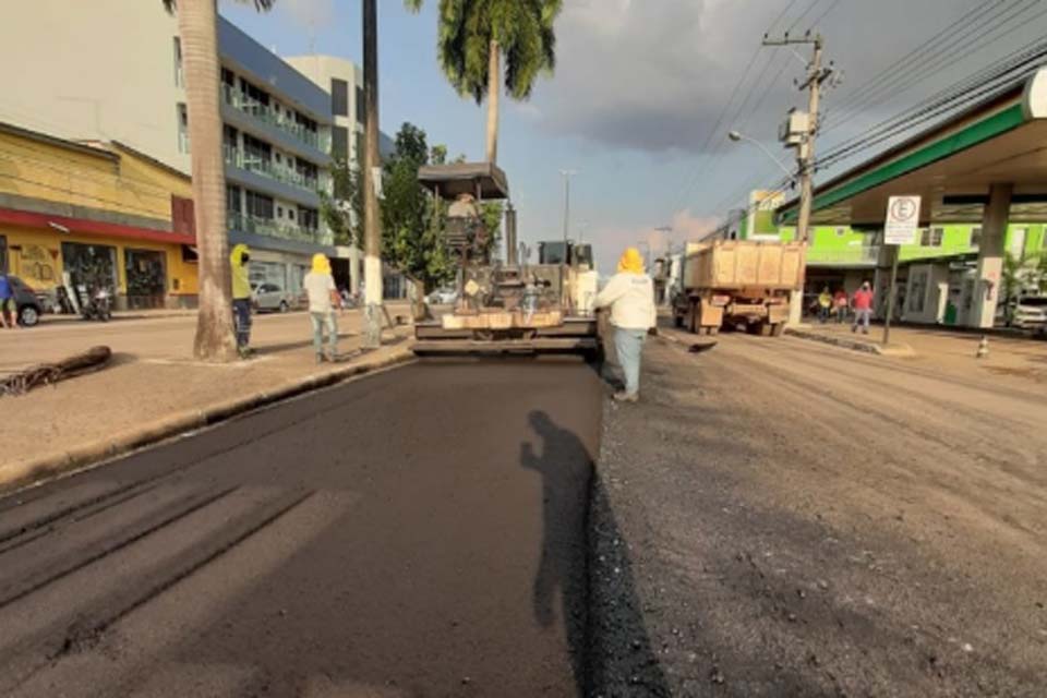 Semana começa com serviços em sete bairros de Porto Velho