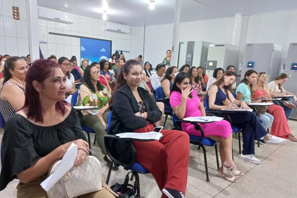 Técnicos municipais recebem da Agevisa certificação após formação continuada em imunização