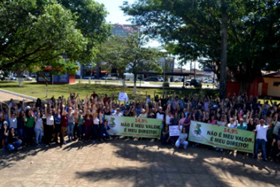 Desembargador concede liminar e determina que 80% dos professores em greve voltem às escolas em Vilhena