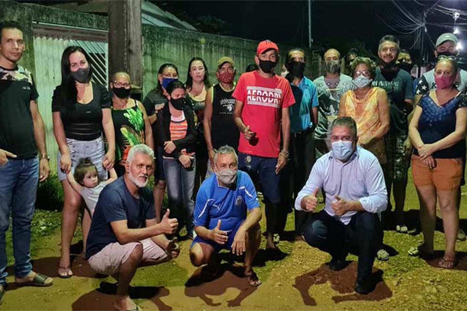 Moradores do Socialista agradecem apoio do vereador Fogaça e cobram do prefeito urbanização no bairro