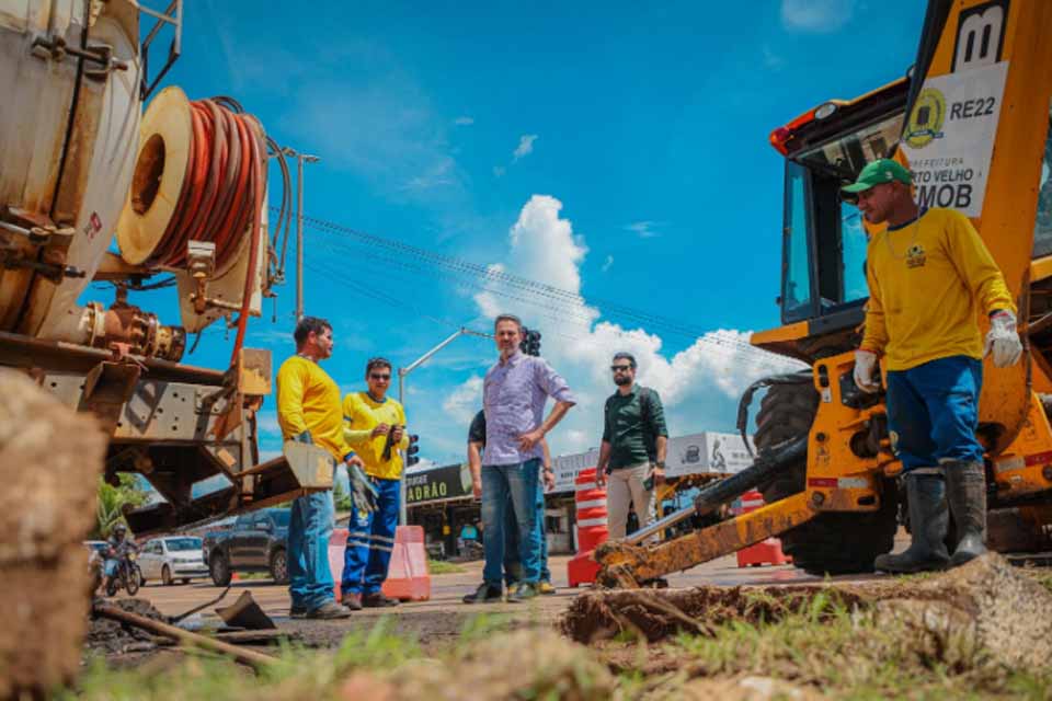 Operação já recolheu mais de 33 mil toneladas de entulhos e desobstruiu mais de cem bocas de lobo