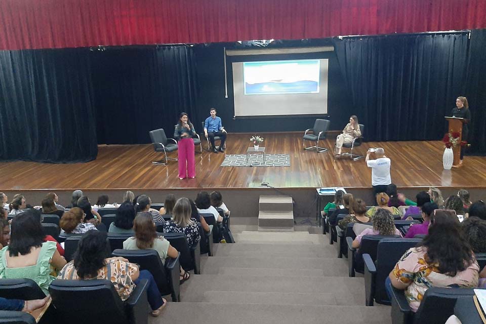 Seminário discute planejamento e ações na rede municipal de ensino de Porto Velho